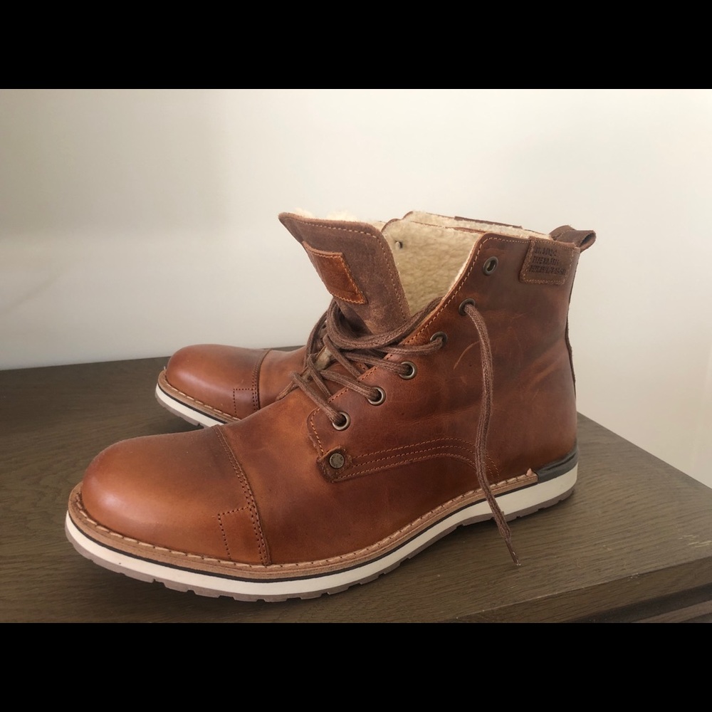 Men’s genuine leather boots